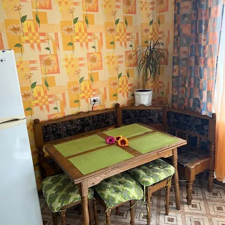 Apartment On Bukovinska Rivne Exterior photo